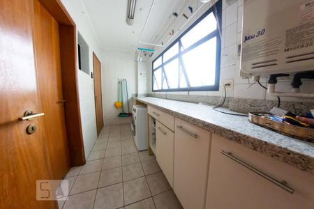 Apartamento à venda com 136m², 4 quartos e 2 vagasÁrea de Serviço