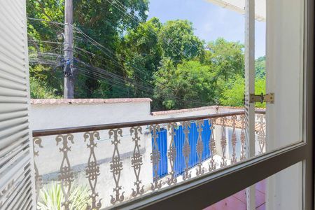 Casa à venda com 600m², 7 quartos e 6 vagasVista do quarto 2