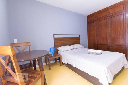 Casa à venda com 600m², 7 quartos e 6 vagasQuarto 2