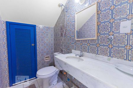 Casa à venda com 600m², 7 quartos e 6 vagasBanheiro Social  - Cobertura