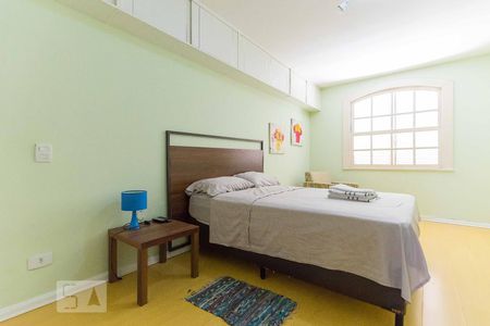 Casa à venda com 600m², 7 quartos e 6 vagasSuíte 2