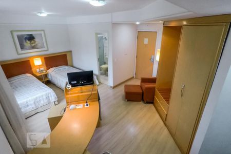 Sala / quarto de kitnet/studio para alugar com 1 quarto, 30m² em Vila Clementino, São Paulo