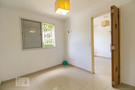 Quarto de apartamento à venda com 1 quarto, 50m² em Vila Amélia, São Paulo