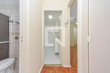 Corredor de apartamento para alugar com 2 quartos, 62m² em Bela Vista, São Paulo