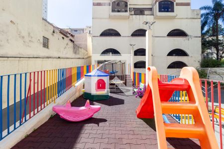 Apartamento para alugar com 52m², 1 quarto e sem vaga Apartamento para alugar com 52m², 1 quarto e sem vagaPlayground