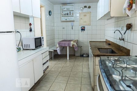 Apartamento à venda com 120m², 3 quartos e 2 vagasCozinha