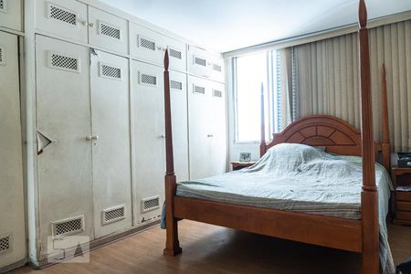 Apartamento à venda com 120m², 3 quartos e 2 vagasDormitório 2