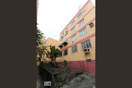 Apartamento à venda com 50m², 2 quartos e 1 vaga Apartamento à venda com 50m², 2 quartos e 1 vagaFachada
