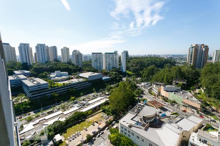 Vista da varanda livre de kitnet/studio para alugar com 1 quarto, 40m² em Vila Andrade, São Paulo