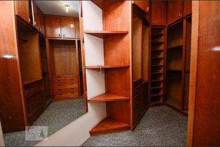 Apartamento à venda com 375m², 5 quartos e 2 vagasCloset