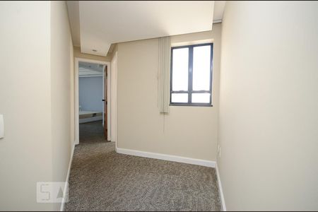 Apartamento à venda com 375m², 5 quartos e 2 vagasCorredor