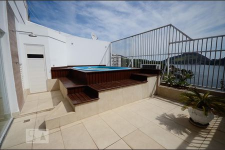 Apartamento à venda com 375m², 5 quartos e 2 vagasPiscina Cobertura