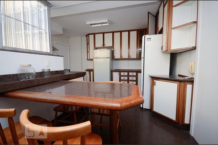 Apartamento à venda com 375m², 5 quartos e 2 vagasCozinha