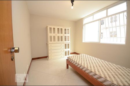 Apartamento à venda com 375m², 5 quartos e 2 vagasQuarto 3