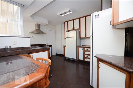 Apartamento à venda com 375m², 5 quartos e 2 vagasCozinha