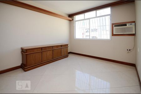 Apartamento à venda com 375m², 5 quartos e 2 vagasSuíte