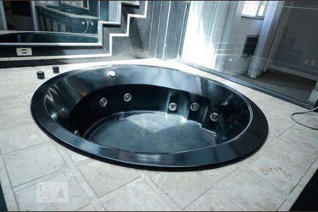 Apartamento à venda com 375m², 5 quartos e 2 vagasBanheiro da Suíte 2