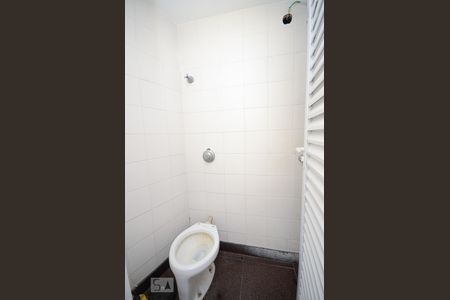 Apartamento à venda com 375m², 5 quartos e 2 vagasBanheiro de Serviço