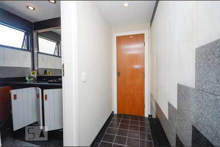 Apartamento à venda com 375m², 5 quartos e 2 vagasLavabo