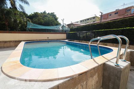 Apartamento à venda com 56m², 2 quartos e 1 vagaÁrea comum - Piscina