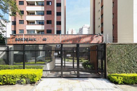 Apartamento à venda com 56m², 2 quartos e 1 vagaFachada