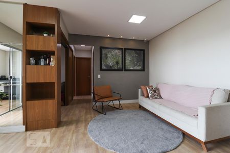 Sala de apartamento para alugar com 3 quartos, 75m² em Parque Amazônia, Goiânia