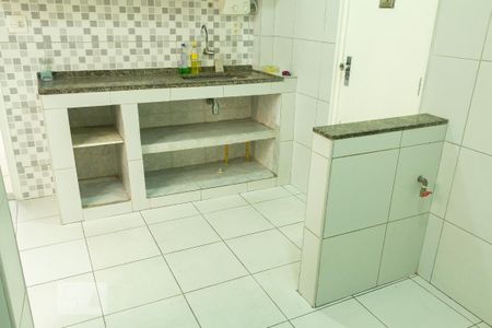 cozinha de apartamento para alugar com 2 quartos, 68m² em Tijuca, Rio de Janeiro