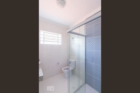 Casa para alugar com 115m², 3 quartos e 2 vagas Casa para alugar com 115m², 3 quartos e 2 vagasBanheiro