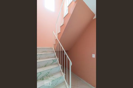 Casa para alugar com 115m², 3 quartos e 2 vagas Casa para alugar com 115m², 3 quartos e 2 vagasHall