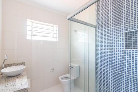 Casa para alugar com 115m², 3 quartos e 2 vagas Casa para alugar com 115m², 3 quartos e 2 vagasBanheiro