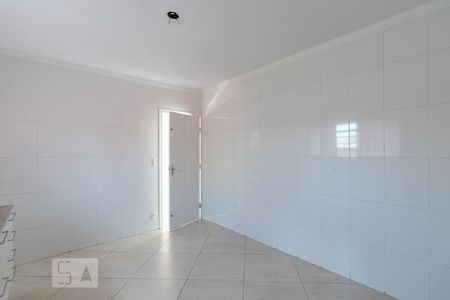 Casa para alugar com 115m², 3 quartos e 2 vagas Casa para alugar com 115m², 3 quartos e 2 vagasCozinha