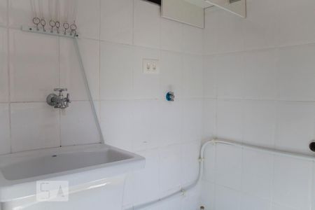 Apartamento para alugar com 80m², 2 quartos e 1 vagaÁrea de Serviço
