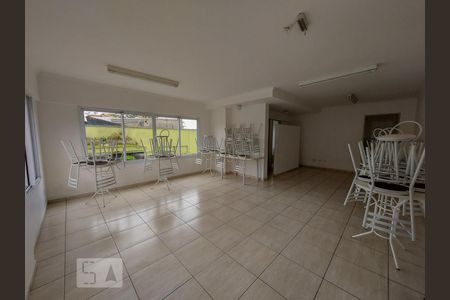 Apartamento para alugar com 50m², 2 quartos e 1 vaga Apartamento para alugar com 50m², 2 quartos e 1 vagaÁrea comum - Salão de festas
