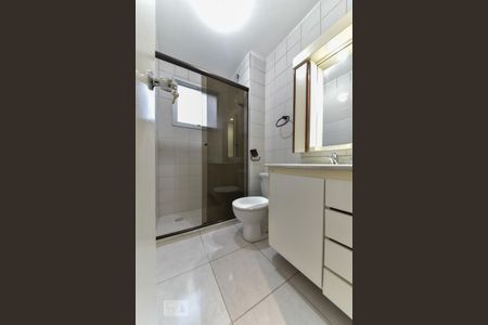 Apartamento para alugar com 74m², 3 quartos e 1 vaga Apartamento para alugar com 74m², 3 quartos e 1 vagaBanheiro Social