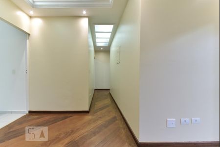 Sala de apartamento para alugar com 3 quartos, 74m² em Planalto, São Bernardo do Campo