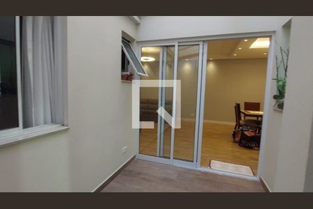 Apartamento à venda com 100m², 3 quartos e 2 vagas Apartamento à venda com 100m², 3 quartos e 2 vagasQuintal