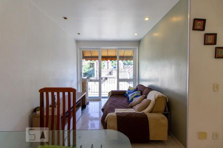 Sala de apartamento para alugar com 2 quartos, 56m² em Humaitá, Rio de Janeiro