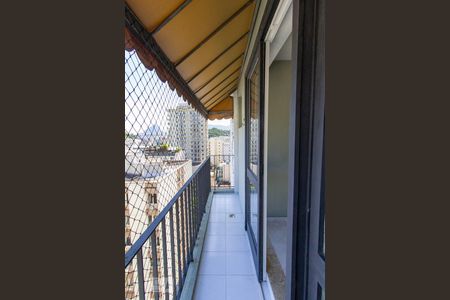 Varanda de apartamento para alugar com 2 quartos, 56m² em Humaitá, Rio de Janeiro