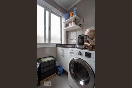 Apartamento à venda com 70m², 2 quartos e 1 vagaÁrea de Serviço