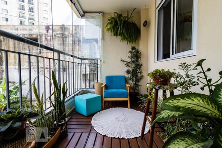 Apartamento para alugar com 72m², 3 quartos e 2 vagas Apartamento para alugar com 72m², 3 quartos e 2 vagasSacada