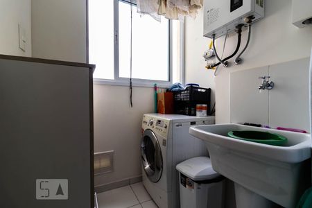 Apartamento para alugar com 72m², 3 quartos e 2 vagas Apartamento para alugar com 72m², 3 quartos e 2 vagasÁrea de Serviço