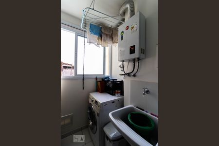 Apartamento para alugar com 72m², 3 quartos e 2 vagas Apartamento para alugar com 72m², 3 quartos e 2 vagasÁrea de Serviço