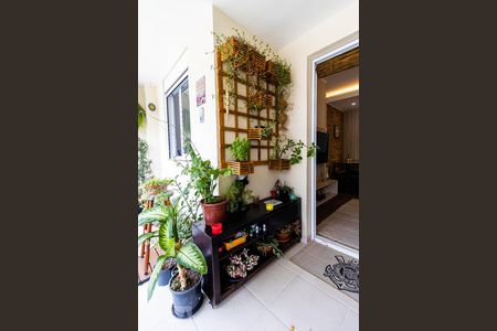 Apartamento para alugar com 72m², 3 quartos e 2 vagas Apartamento para alugar com 72m², 3 quartos e 2 vagasSacada