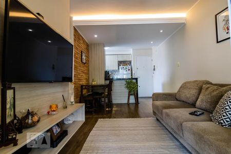 Apartamento para alugar com 72m², 3 quartos e 2 vagas Apartamento para alugar com 72m², 3 quartos e 2 vagasSala