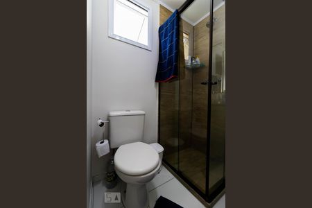 Apartamento para alugar com 72m², 3 quartos e 2 vagas Apartamento para alugar com 72m², 3 quartos e 2 vagasBanheiro da Suíte