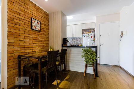 Apartamento para alugar com 72m², 3 quartos e 2 vagas Apartamento para alugar com 72m², 3 quartos e 2 vagasSala