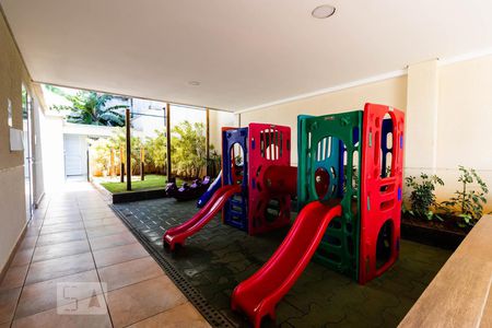 Apartamento para alugar com 72m², 3 quartos e 2 vagas Apartamento para alugar com 72m², 3 quartos e 2 vagasÁrea Comum - Playground