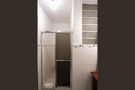 Banheiro de apartamento para alugar com 1 quarto, 57m² em Centro Histórico, Porto Alegre