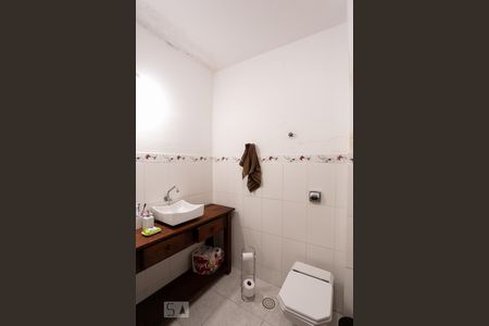 Banheiro de apartamento para alugar com 1 quarto, 57m² em Centro Histórico, Porto Alegre