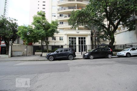 Fachada de apartamento para alugar com 2 quartos, 72m² em Moema, São Paulo